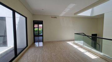 Gambar 3 Rumah 2 Lt Cakep Siap Huni di Mozart Gading Serpong