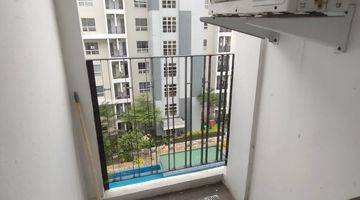 Gambar 5 Disewakan Apartemen Scientia  Gading Serpong Sebrang UMN Full Furnish 1 Bedroom View Pool