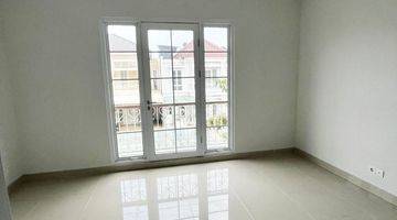 Gambar 3 Dijual Rumah Granada Menaggio Village Gading Serpong