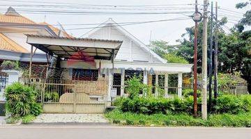 Gambar 1 Dijual rumah dekat MOG, SHM, Bagus, Timur