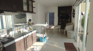 Gambar 2 Dijual Semi Villa