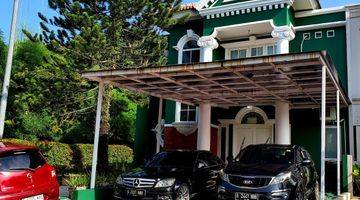 Gambar 3 Rumah Modern Kencana Loka Bsd