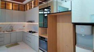 Gambar 1 Luxury Private Home