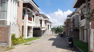 Gambar 3 RUMAH CLUSTER MEWAH DI KOTA DENPASAR  DEKAT SANUR BALI