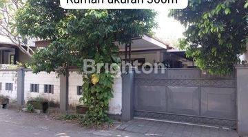 Gambar 2 RUMAH ASRI DI DAERAH RENON BALI.....