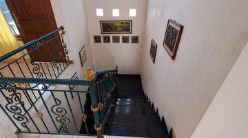 Gambar 3 Rumah 7 Kamar Depan Kampus Upn Cocok Untuk Homestay Atau Guesthouse