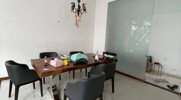 Gambar 4 Dijual Cepat Rumah 2lt, 4br+1 Area Sukasari Bandung