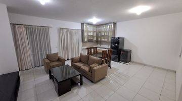 Gambar 4 Rumah Fully Furnished 2 Lantai Bagus Disewa di Foresta Bsd