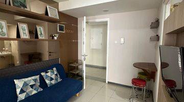 Gambar 2 Depan Unpar Apartemen Parahiangan Residence