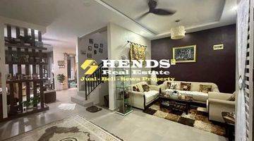 Gambar 2 Jual Rumah 2 Lantai Full-furnished Mewah Bellavista Batam