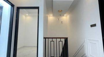 Gambar 5 Rumah Siap Huni Classic Modern 10 Juta All In Di Bintaro