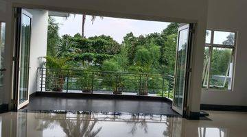 Gambar 5 Rumah 2.5 Lantai Bagus Furnished di Telaga Golf Bsd, Tangerang Selatan