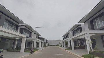 Gambar 3 Rumah Mewah 2 Lantai di Cluster Pasadena Grand Residence, Paramount Gading Serpong Tangerang Dekat Perbatasan Dengan Bsd City Gading Serpong, Tangerang, Banten