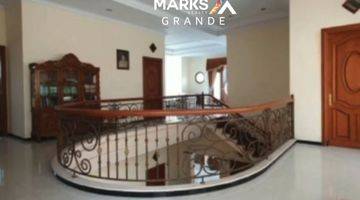 Gambar 5 Dijual Rumah Megah Araya Boulevard Malang