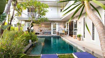 Gambar 2 3 Bedrooms Modern Contemporary Villa For Sale In Berawa Bali