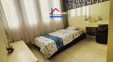 Gambar 5 RUMAH BULEVARD SEMI FURNISH DIJUAL DI KOTA WISATA CIBUBUR