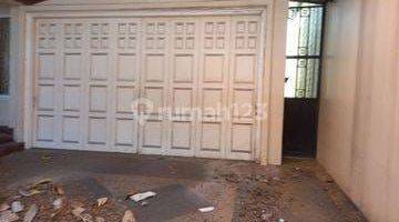 Gambar 4 Rumah dijual di Permata Hijau, Jakarta Selatan, Jl. Zamrud VI