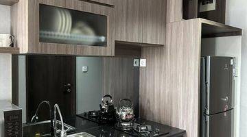 Gambar 5 Apartemen Bintaro Icon full Furnished view swimming pool