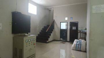 Gambar 4 DIJUAL RUMAH USAHA ATAU GUDANG + KANTOR DENGAN LIFT BARANG DI PADEMANGAN