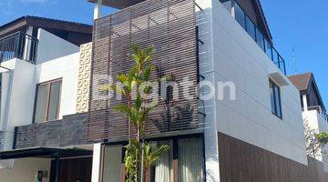 Gambar 1 HOUSE  3 STOREY STRATEGIC NEAR TO AIRPORT