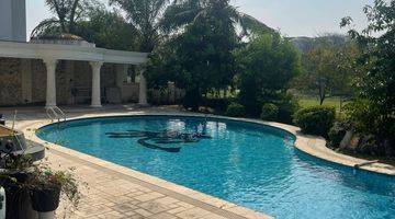 Gambar 2 Graha Family Furnish Private Pool View Golf