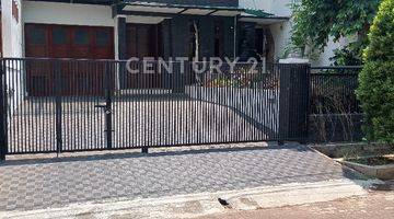 Gambar 1 SEWA RUMAH LEBAK BULUS KAWASAN ELIT DEPAN RUMAH TAMAN 