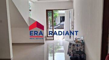 Gambar 5 Dijual Rumah Bagus Siap Huni Di Emerald Town House, Bintaro Jaya