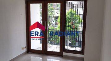 Gambar 3 Dijual Rumah Bagus Siap Huni Di Emerald Town House, Bintaro Jaya