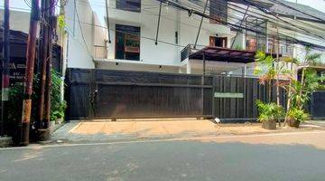 Gambar 1 Rumah Modern 3LT Mewah Dan Nyaman, Furnished, Pool, Siap Huni