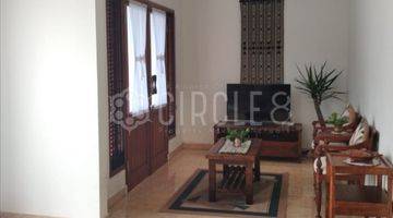 Gambar 2 Rumah 2 Lantai Bagus Furnished SHM Gegerkalong Bandung