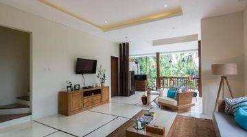 Gambar 5 Vila 2 Lantai Dengan 3 Kamar View Taman Di Ubud Furnished SHM