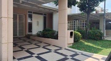 Gambar 1 Di Jual Murah rumah di cluster Lotis Summarecon Bekasi