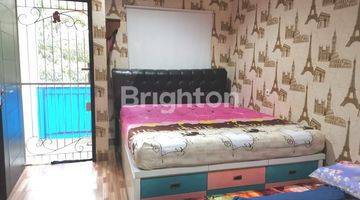 Gambar 4 RUMAH SEMI FURNISHED 3 LANTAI MINIMALIS MODERN DI TANJUNG DUREN, JAKARTA BARAT. LOKASI STRATEGIS DEKAT AKSES TOL DAN MALL CENTRAL PARK / TAMAN ANGGREK