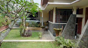 Gambar 3 Rumah SHM Dan Furnished Taman Luas Dekat Uii