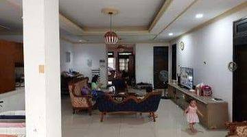 Gambar 1 Di Jual Rumah 2 Lantai Komplek Gudang Peluru Raya Tebet Jakarta Selatan