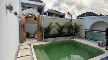 Gambar 5 Brand New Luxury Medeterania Villa View Rice Field Buduk Tumbak Bayuh