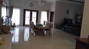 Gambar 3 Rumah Bagus Semi Furnish Dijual Di Menteng 