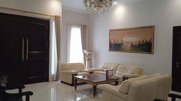 Gambar 5 Rumah Bagus Semi Furnish Dijual Di Menteng 