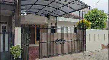 Gambar 1 Rumah 2 Lt Di Taman Alfa Dekat Kemanggisan Kampus Binus Lt 144 M2 Lb 110 M2 Ada 5 Kt 2 Km Ada 1 Set Meja Makan Only, Unfurnished Cocok Untuk Keluarga Dan Anak Kampus, Nego Yuk Sampai Deal!! 