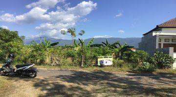 Gambar 4 Tanah View Sawah Dan Bukit Di Kota Singaraja Bali