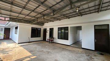 Gambar 1 Rumah Sewa ( ada 5 pintu ) Baru Selesai Renovasi di Cawang