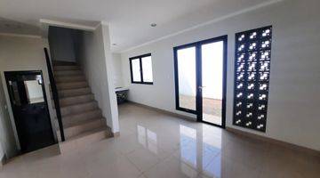 Gambar 1 Dijual Rumah Hook Minimalis Summarecon Bandung, Cluster Dayana