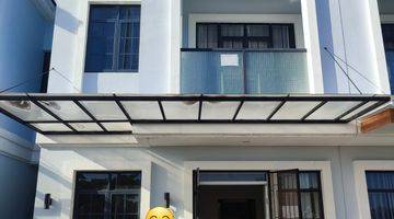 Gambar 1 Disewakan Rumah Semi Furnished, Cluster Viridia, Lavon Tangerang