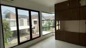 Gambar 1 Rumah 2 Lantai Furnished di Cluster Serenade Lake Gading Serpong 