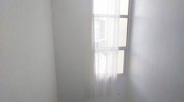 Gambar 3 Disewakan Rumah Hook Semi Furnished di Orchard Park Residence 198m² 