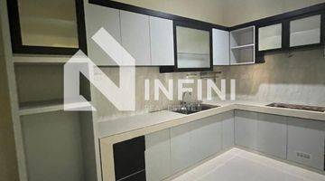 Gambar 5 Di Jual Rumah Minimalia Modern Sudah Renovasi 2 Lantai Dibatam Center