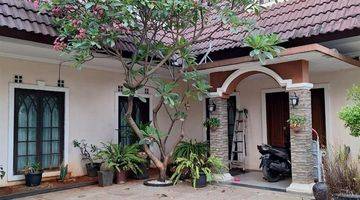 Gambar 3 Jual Rumah Hook  Design Eropa Klasic Jatirasa Bekasi 