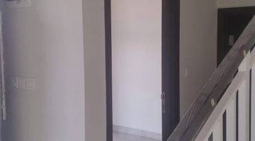 Gambar 2 Rumah 2 Lantai Bagus Semi Furnished SHM di Jakarta Garden City Cluster North Mississippi, Jakarta Timur