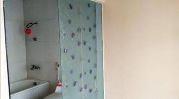 Gambar 3 DIJUAL RUMAH 2 LANTAI SIAP HUNI DAN SEMI FURNISHED CUMA 2M-an LOKASI SUPER STRATEGIS