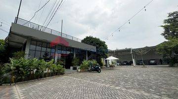 Gambar 1 Ruang Usaha Luas Cocok Untuk Resto Dan Cafe